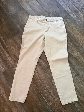 Old Navy Men's Light Beige flat front Chinos 36x32